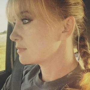 Meet your Posher, Michele